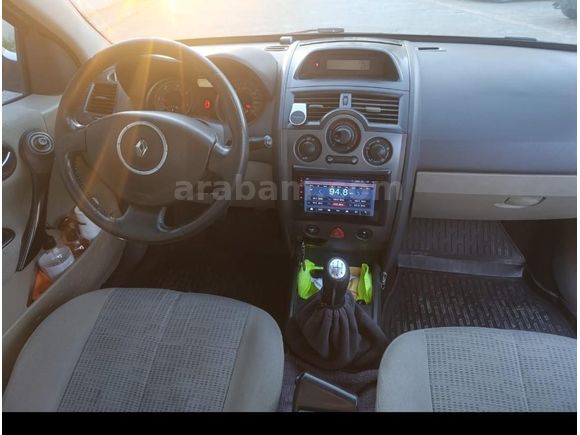 Sahibinden Renault Megane 1.5 dCi Expression 2007 Model  281.500 km Gri (Gümüş)