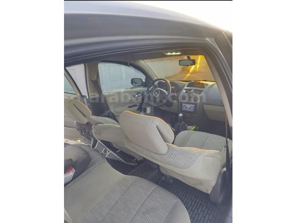 Sahibinden Renault Megane 1.5 dCi Expression 2007 Model  281.500 km Gri (Gümüş)