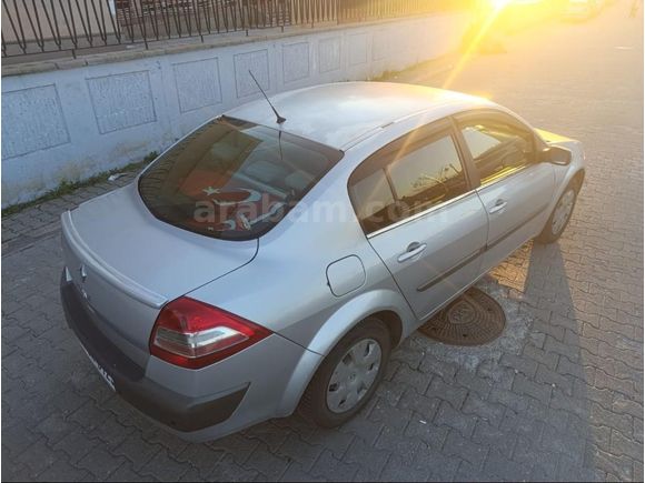 Sahibinden Renault Megane 1.5 dCi Expression 2007 Model  281.500 km Gri (Gümüş)
