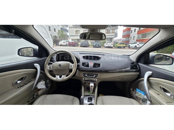 Sahibinden Renault Fluence 1.6 Privilege 2010 Model 