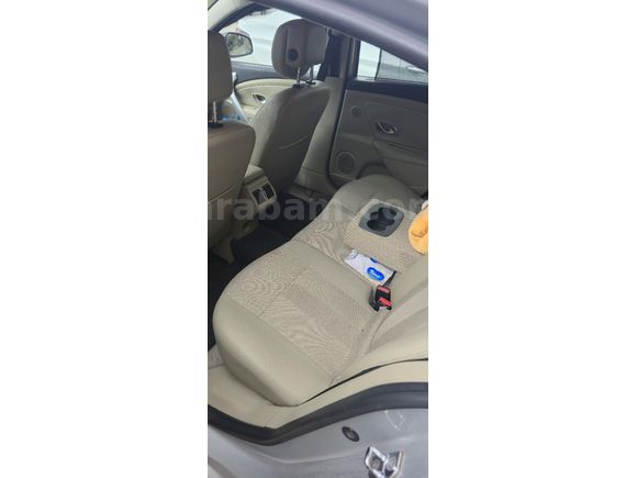 Sahibinden Renault Fluence 1.6 Privilege 2010 Model 