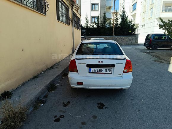 Sahibinden Hyundai Accent 1.5 CRDi Admire 2003 Model