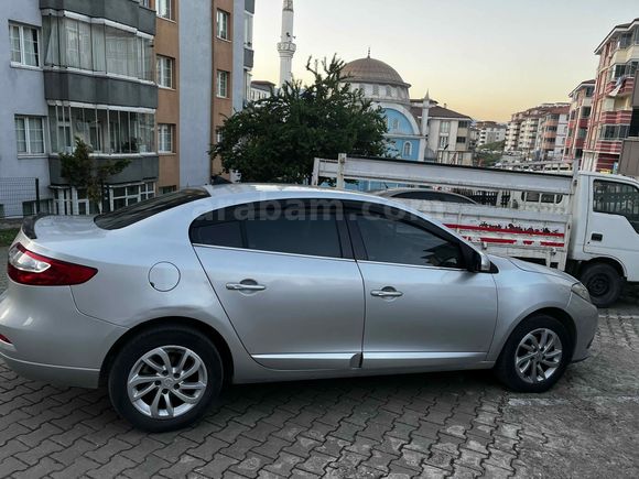 Sahibinden Renault Fluence 1.5 dCi Touch Plus 2013 Model 
