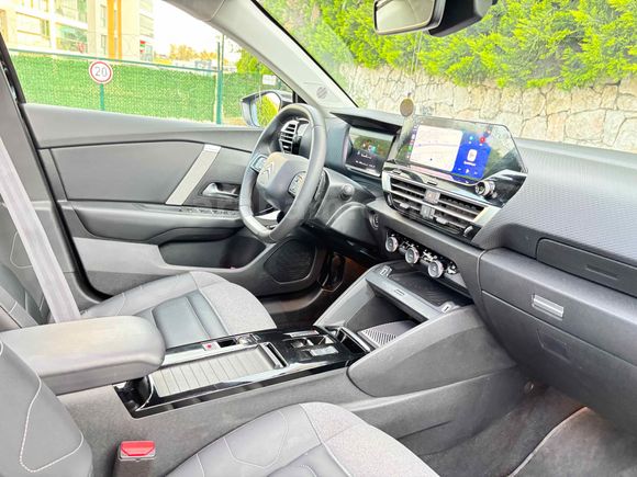 2023 CİTROEN  C4 1.2 PURETECH SHİNE BOLD EAT8 67.000 KMDE HATASIZ BOYASIZ