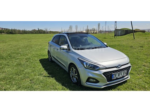 Sahibinden Hyundai i20 1.4 CRDi Elite Smart 2018 Model 