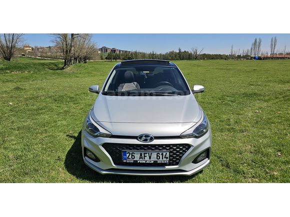 Sahibinden Hyundai i20 1.4 CRDi Elite Smart 2018 Model 