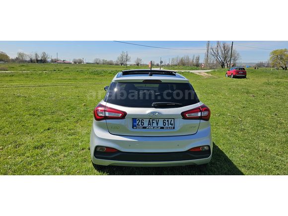 Sahibinden Hyundai i20 1.4 CRDi Elite Smart 2018 Model 