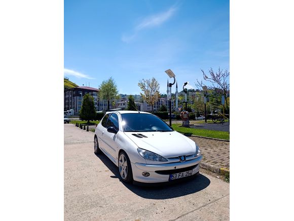 Sahibinden Peugeot 206 Van 1.4 HDI 2007 Model