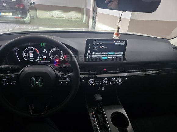 Sahibinden Honda Civic 1.5 i-VTEC Eco Elegance Plus 2024 Model Antalya