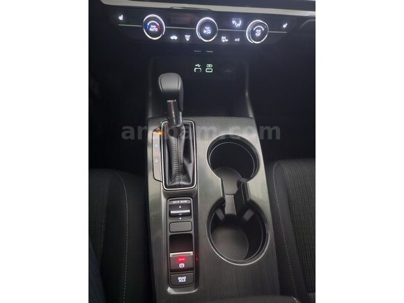 Sahibinden Honda Civic 1.5 i-VTEC Eco Elegance Plus 2024 Model Antalya