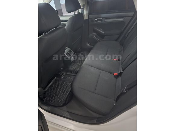 Sahibinden Honda Civic 1.5 i-VTEC Eco Elegance Plus 2024 Model Antalya