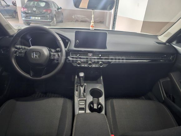 Sahibinden Honda Civic 1.5 i-VTEC Eco Elegance Plus 2024 Model Antalya