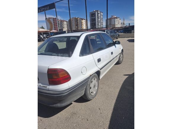Sahibinden Opel Astra 1.4 Classic 2001 Model