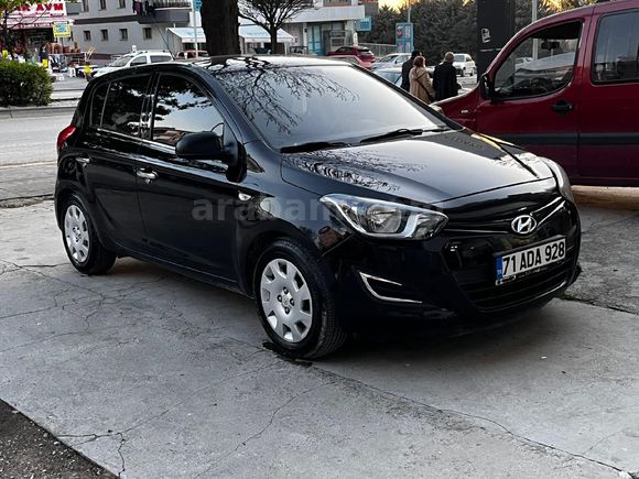 Sahibinden Hyundai i20 1.2 D-CVVT Jump 2012 Model