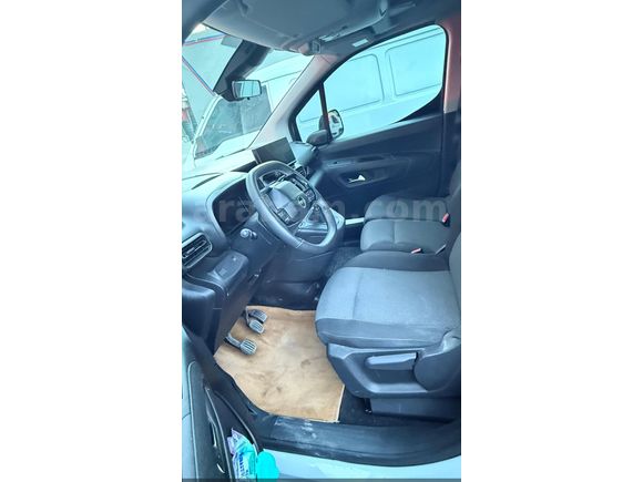Sahibinden Opel Combo 1.5 CDTI Elegance 2025 Model İstanbul