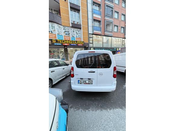 Sahibinden Opel Combo 1.5 CDTI Elegance 2025 Model İstanbul