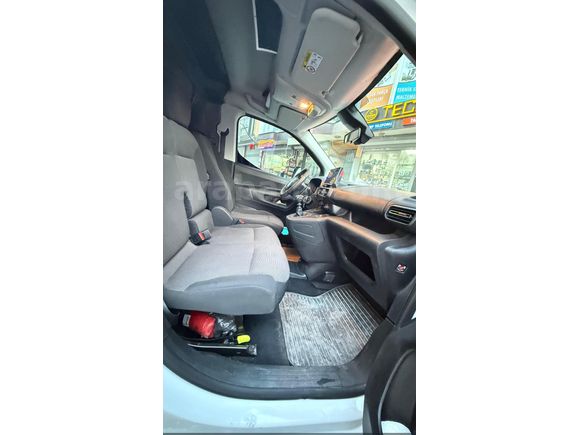 Sahibinden Opel Combo 1.5 CDTI Elegance 2025 Model İstanbul