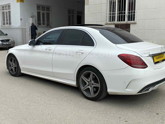 ÖZYILDIZdan BOYASIZ 2017 model Mercedes - Benz C 200 D AMG İMZALI