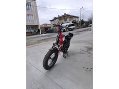 Temiz skyjet nitro elektrikli bisiklet  pazarlık olur 45-55 km hız.