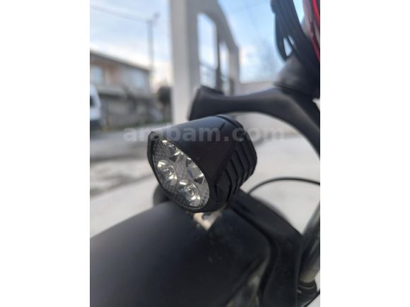 Temiz skyjet nitro elektrikli bisiklet  pazarlık olur 45-55 km hız.