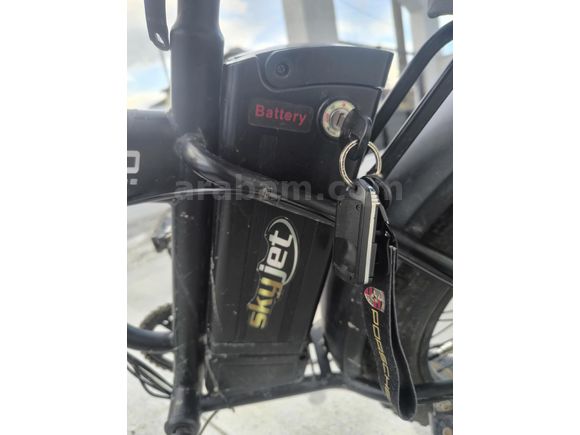 Temiz skyjet nitro elektrikli bisiklet  pazarlık olur 45-55 km hız.