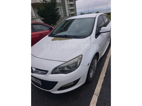 Sahibinden Opel Astra 1.6 Edition 2014 Model  110.000 km Beyaz