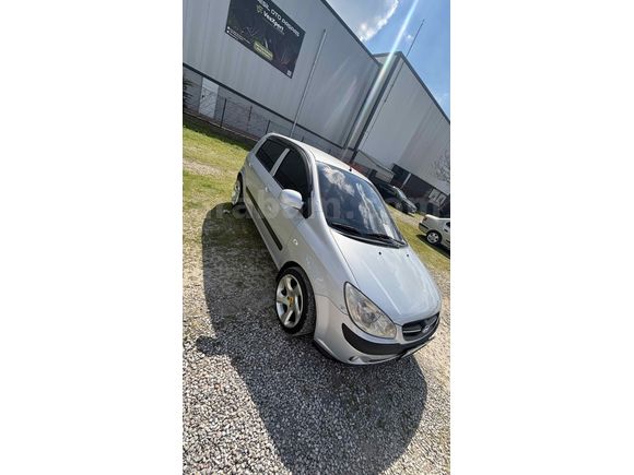 Sahibinden Hyundai Getz 1.5 VGT HY KLM 2009 Model  232.000 km Gri (Gümüş)