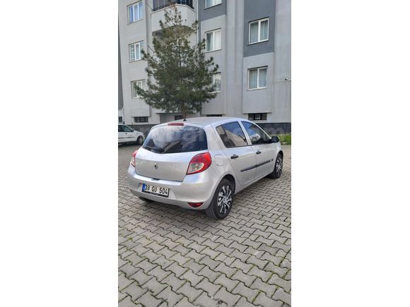 Sahibinden Renault Clio 1.5 dCi Authentique 2009 Model Makyajlı Kasa