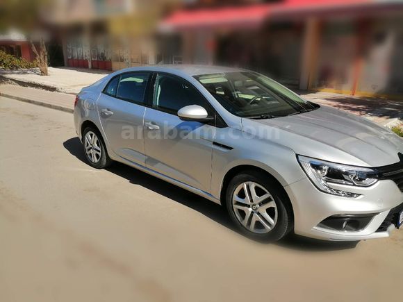 Sahibinden Renault Megane 1.6 Joy 2018 Model