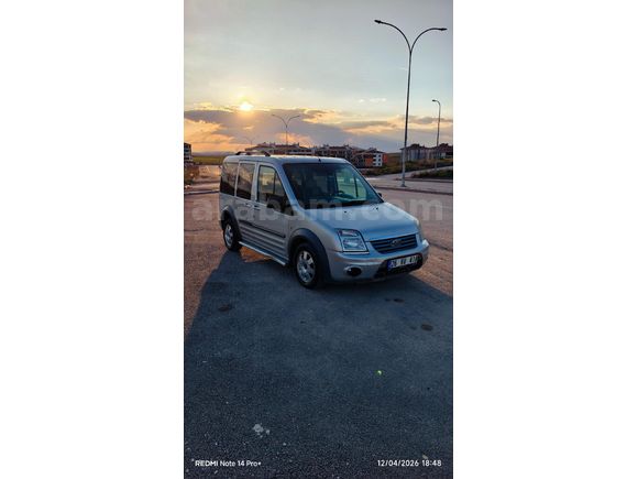 Sahibinden Ford Tourneo Connect 1.8 TDCI SWB Silver 2013 Model  198.000 km Gri (Gümüş)