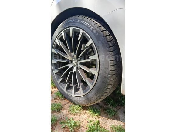 Sahibinden Skoda SuperB 1.4 TSI Style 2016 Model
