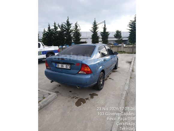 Sahibinden Ford Focus 1.6 Ambiente 2000 Model  408.000 km Mavi