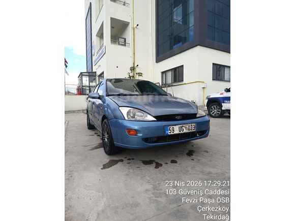 Sahibinden Ford Focus 1.6 Ambiente 2000 Model  408.000 km Mavi