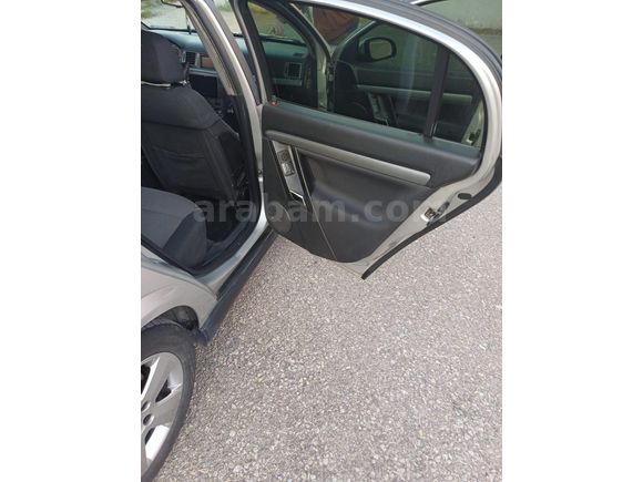 Sahibinden Opel Vectra 1.6 Comfort 2004 Model