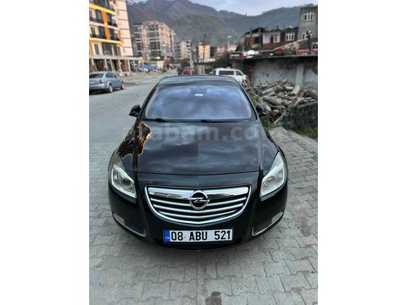 Sahibinden Opel Insignia 1.6 T Cosmo 2009 Model  243.000 km Siyah