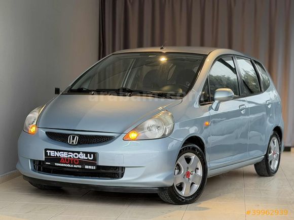 Galeriden Honda Jazz 1.4 LS 2006 Model Antalya 290.000 km Mavi