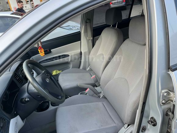 Sahibinden Hyundai Accent Era 1.5 CRDi-VGT Select 2006 Model 