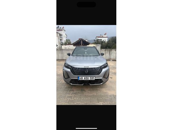 Sahibinden Peugeot e-2008 GT 2024 Model  26.500 km Gri (titanyum)
