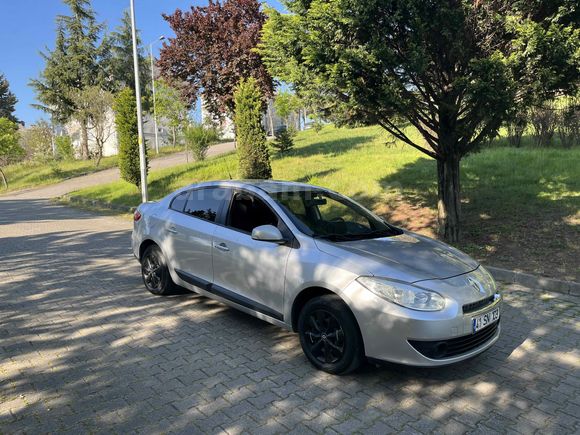 Sahibinden Renault Fluence 1.5 dCi Business 2012 Model 
