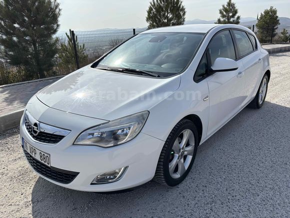 Sahibinden Opel Astra 1.4 T Enjoy Plus 2012 Model 