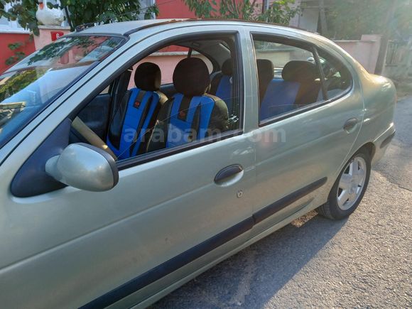 Sahibinden Renault Megane 1.6 RXT 2001 Model
