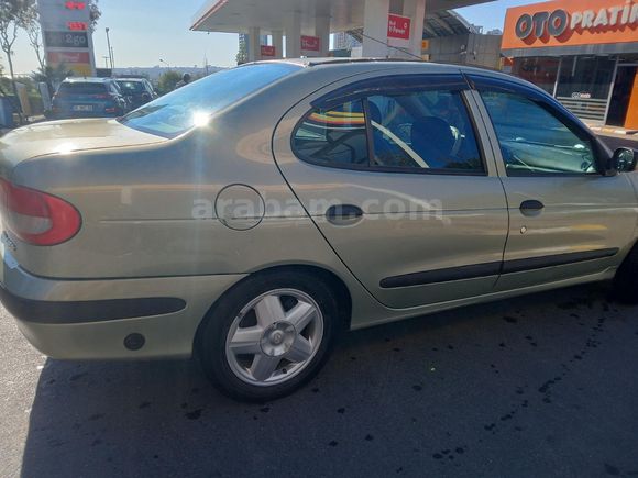 Sahibinden Renault Megane 1.6 RXT 2001 Model