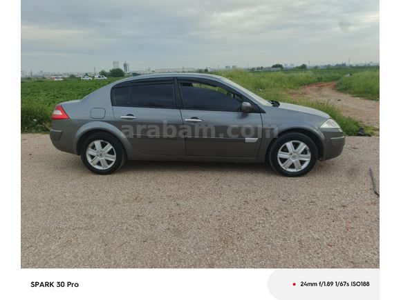 Sahibinden Renault Megane 1.5 dCi Dynamique 2006 Model  327.000 km Gri