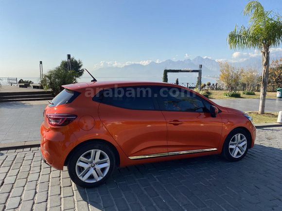 Sahibinden Renault Clio 1.0 TCe Touch 2021 Model