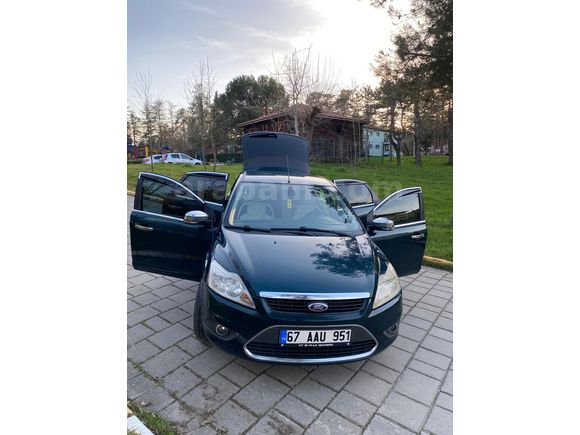 2009 MODEL FOCUS EMSALSİZ KM TRDE TEK RENK