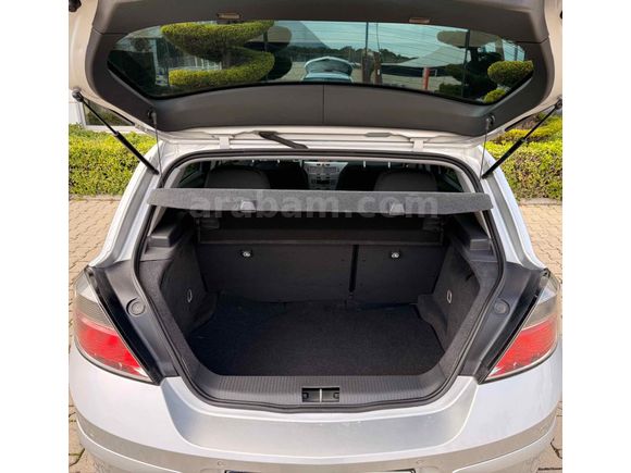 Galeriden Opel Astra 1.6 Essentia Konfor 2012 Model Manisa