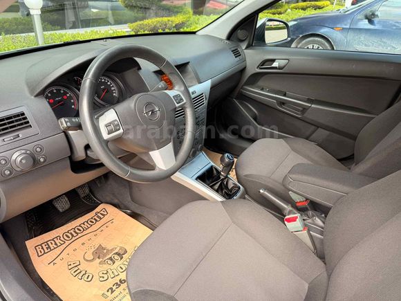 Galeriden Opel Astra 1.6 Essentia Konfor 2012 Model Manisa