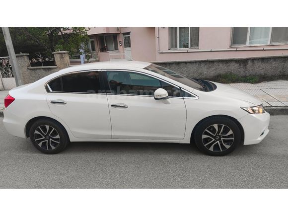 KURUŞ MASRAFSIZ DEĞİŞENSİZ HONDA CİVİC