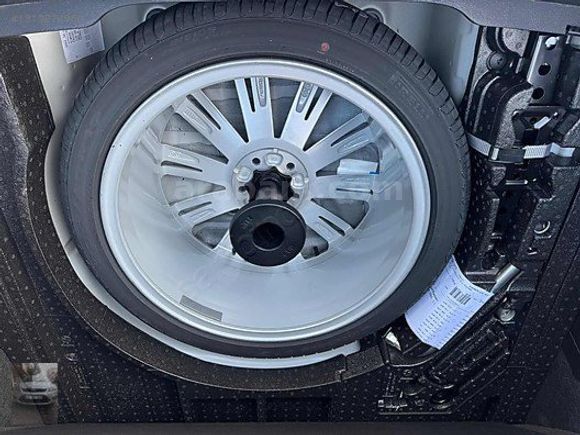 HATASIZ BOYASIZ 24 BİN KM R-LİNE PASSAT