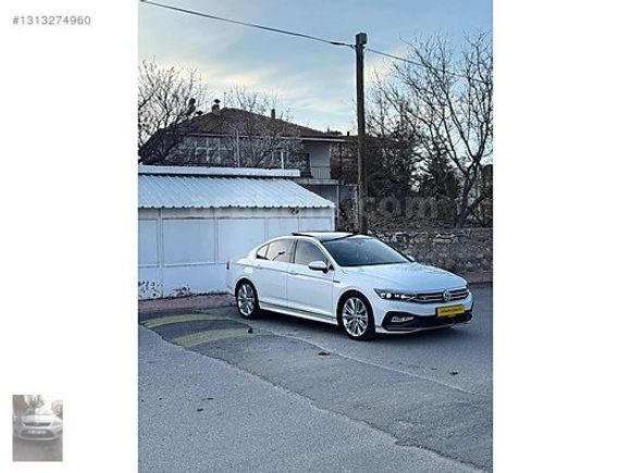 HATASIZ BOYASIZ 24 BİN KM R-LİNE PASSAT